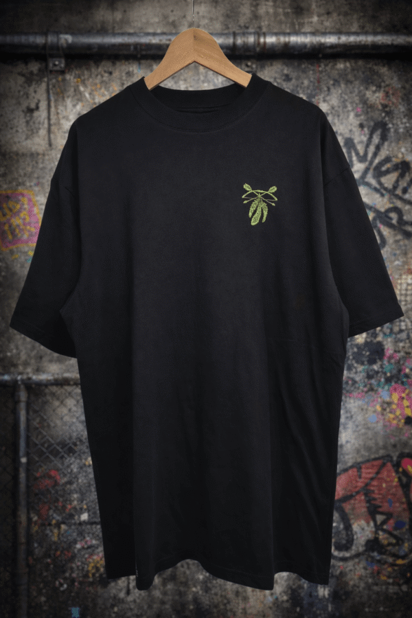 REMERA OVER NATIVE VIBES